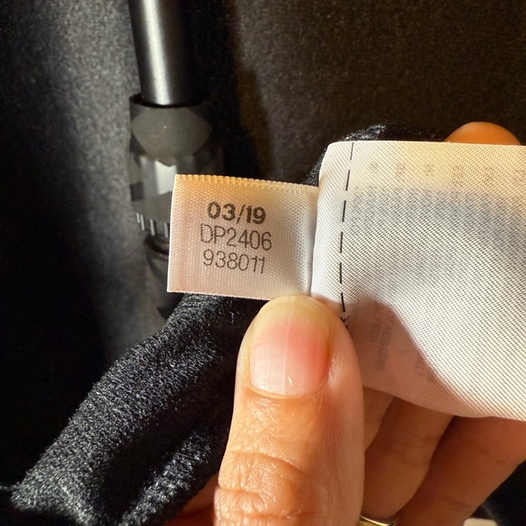 Adidas Essentials Warm-Up 3-Stripes Track Jacket. Size XS. - Picture 9 of 13